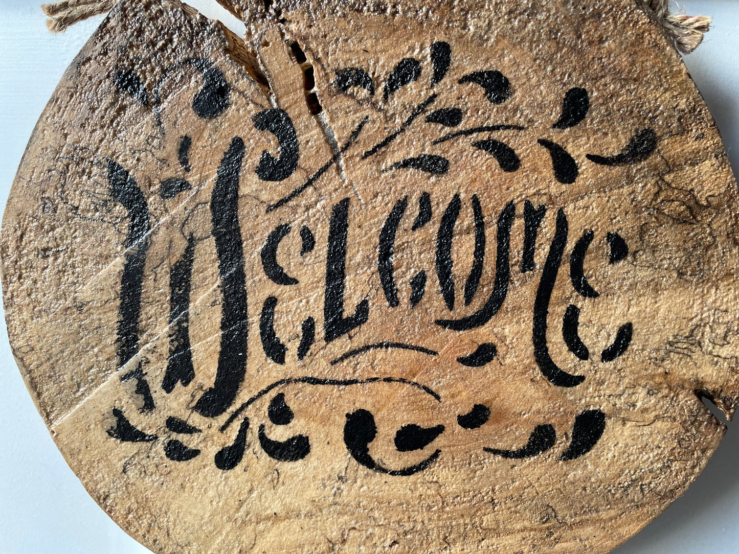 Live edge Welcome