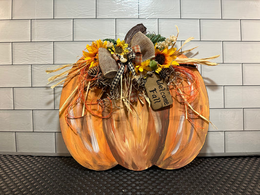 Welcome Fall Pumpkin sign