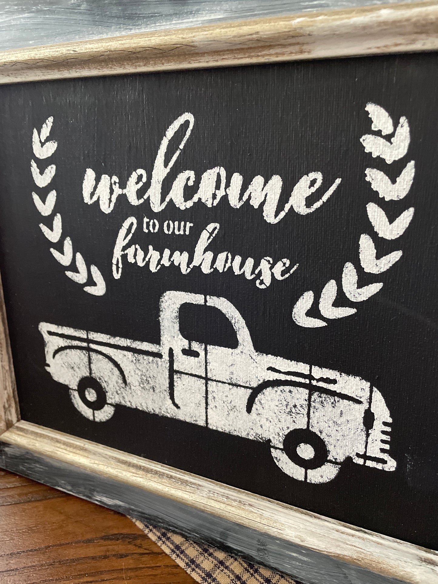 Welcome to our farmhouse canvas art